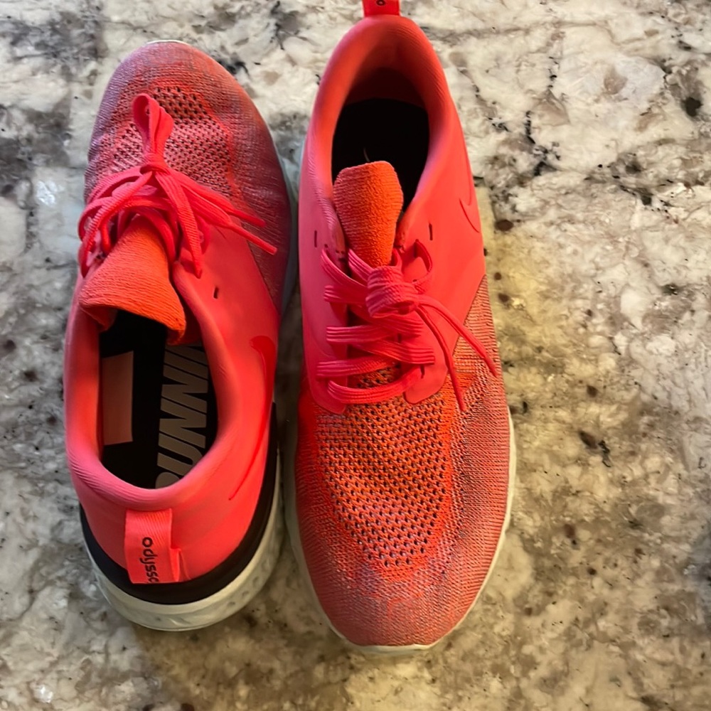 Nike odyssey